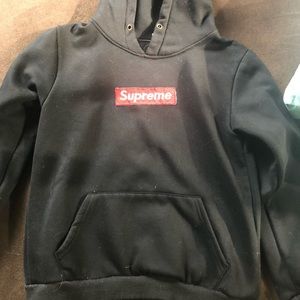 Supreme hoodie